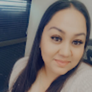 Meet your Posher, Mayra